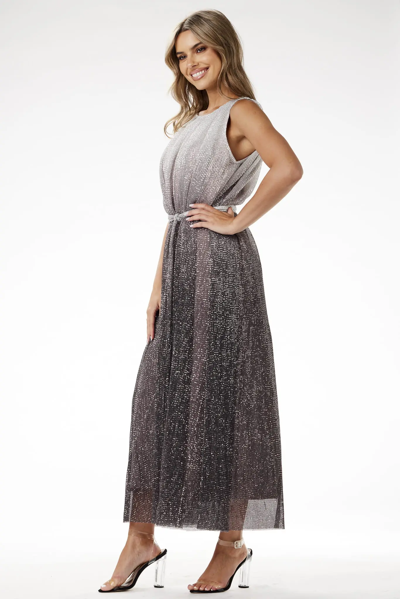 Elegancka sukienka cekinowa Srebrna